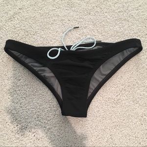 Black JOLYN Europe Bottoms!